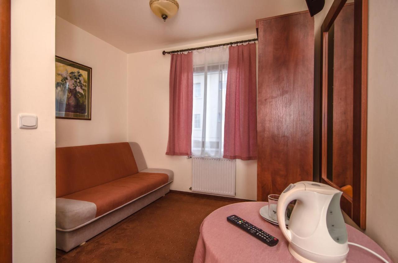 Hotel Anna Mielno Mielno  Exteriör bild