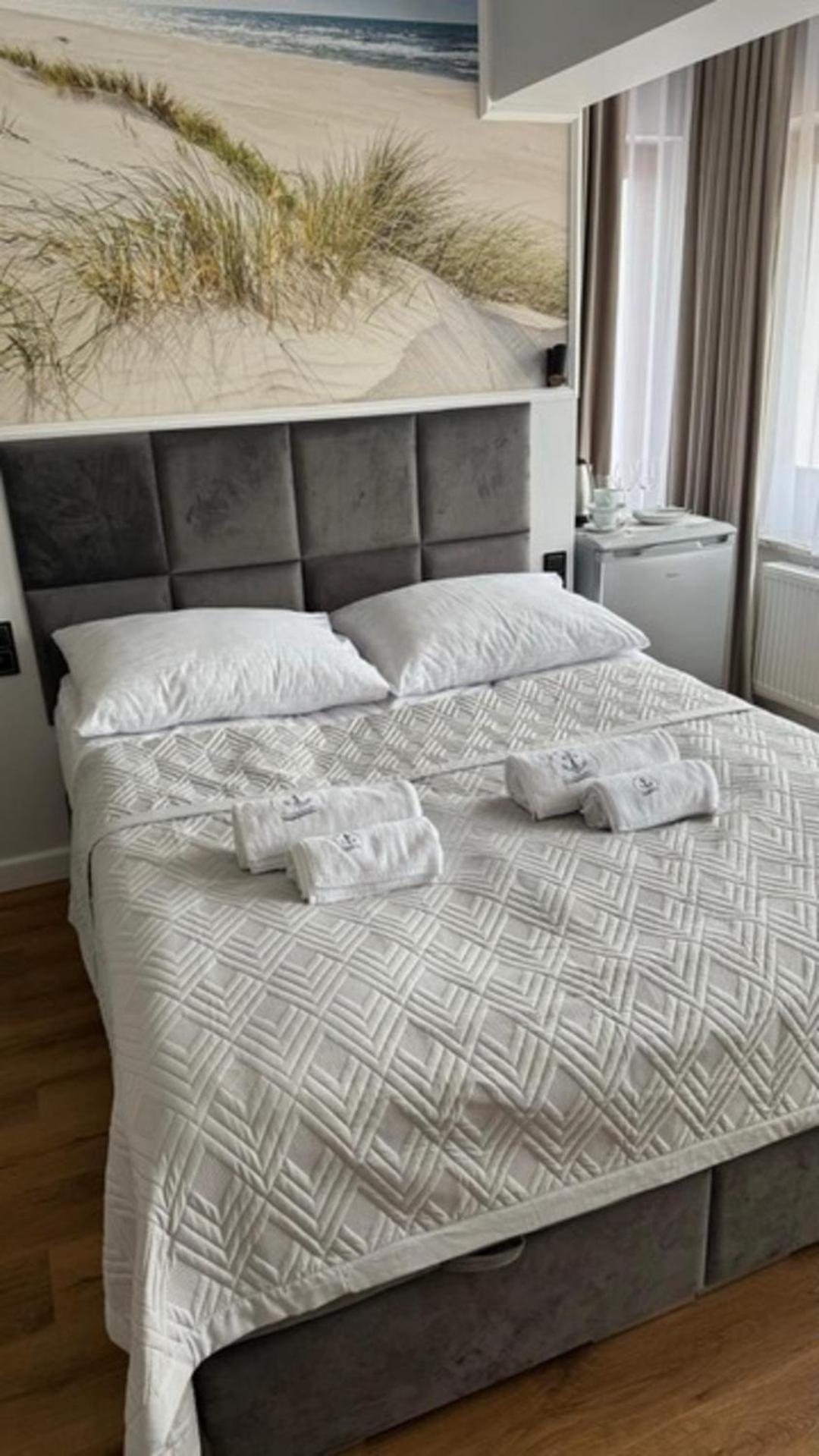 Hotel Anna Mielno Mielno  Exteriör bild